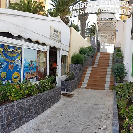 Lägenhet Apartamento Las Americas Torres De Yomely